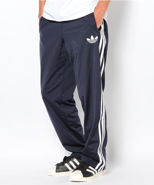 adidas Originals(アディダスオリジナルス)の「アディダス ファイヤーバード トラックパンツ adidas ADI FIREBIRD TRACK PANT(その他パンツ・メンズ・ネイビー/ブラック・MEDIUM/LARGE/X-LARGE)」の2枚目の写真