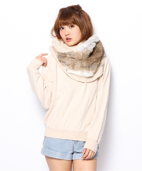 goa（ゴア）の「裏毛Top'sラビットファー付 スヌードSet（アンサンブル・レディース・チャコールグレー/モカ/アイボリー・FREE）」の2枚目の写真