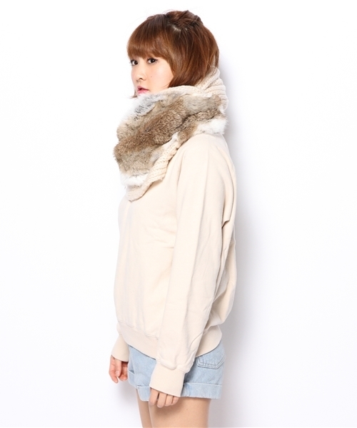 goa（ゴア）の「裏毛Top'sラビットファー付 スヌードSet（アンサンブル・レディース・チャコールグレー/モカ/アイボリー・FREE）」の5枚目の写真