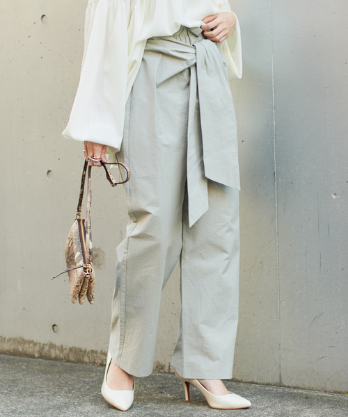 DouDou（ドゥドゥ）の「サテンリボンベルトパンツ（その他パンツ・レディース・ベージュ/グリーン/キャメル・38/36）」の11枚目の写真