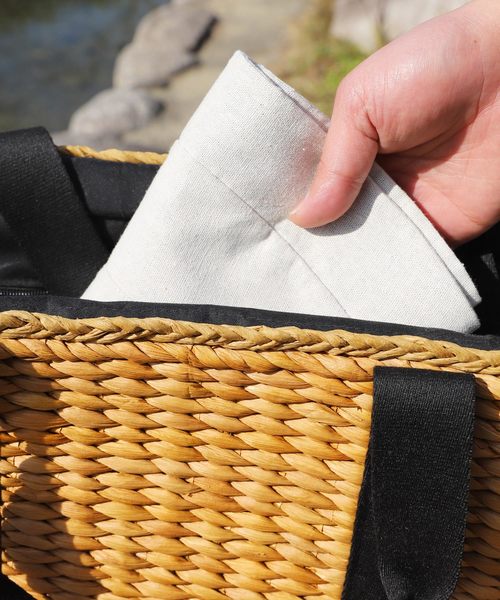 QUEENHEAD（クイーンヘッド）の「綿ポリブリムUVハット（ハット・レディース・ネイビー/ブラウン/カーキ/サックスブルー/オレンジ/ブラック/グリーン/オフホワイト/マスタード・XX-LARGE/X-LARGE/FREE）」の12枚目の写真