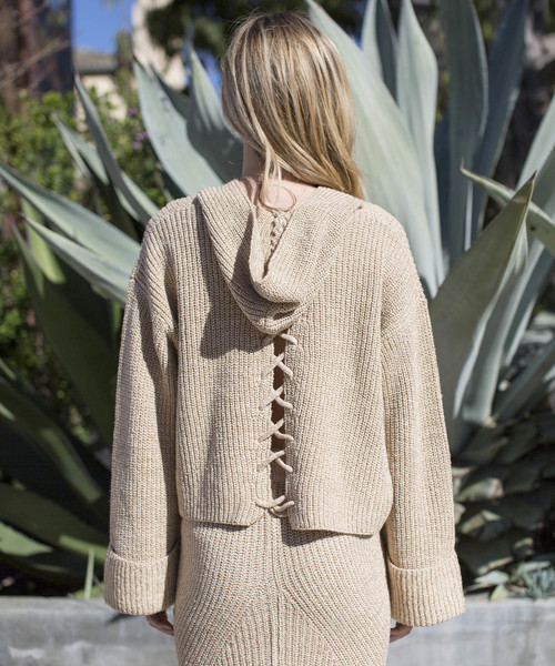 ALEXIA STAM（アリシアスタン）の「Back Lace-up Knit Hoodie/ニットフーディー（パーカー・レディース・ブラック/ベージュ・FREE）」の7枚目の写真