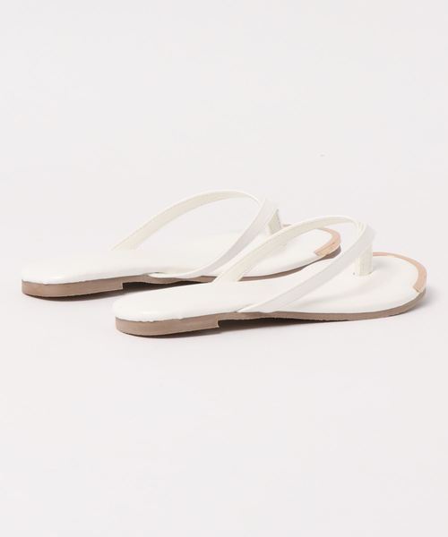 KOBE LETTUCE（コウベレタス）の「メタリックトゥトングフラットサンダル（サンダル・レディース・ブラック/シルバー/レオパード/パイソン/ホワイト・L/LL/M/S）」の14枚目の写真