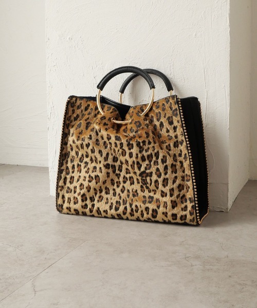 CURI BISCUI(キュリ ビスキュイ)の「ボールチェーンリングハンドルBAG(ハラコ)(トートバッグ)」|ベージュ系その他