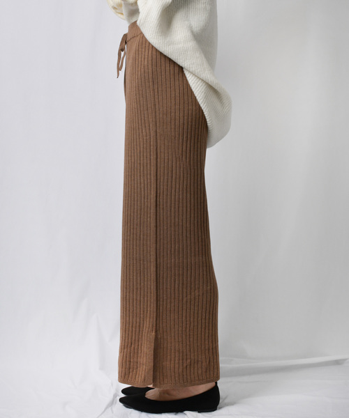 Ambre Neige(アンブルネージュ)の「リブニットパンツ【WEB/EC限定商品】(その他パンツ・レディース・ブラック/アイボリー/ライトブラウン・FREE)」の11枚目の写真