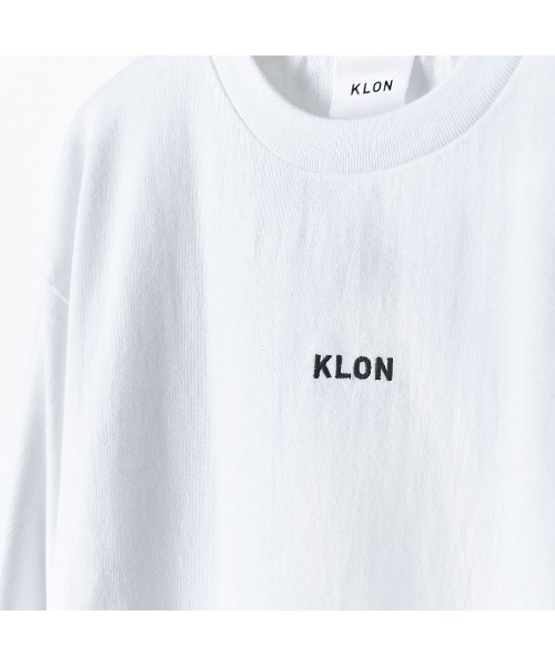 KLON(クローン)の「KLON STYLE OFF LONG T LOGO WHITE(Tシャツ/カットソー・レディース・ホワイト・S/M/L/XL)」の8枚目の写真