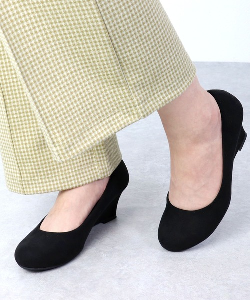 LibertyDoll（リバティードール）の「Liberty Doll / 5.5cmウエッジヒールパンプス(5452)（パンプス・レディース・ブラック/ネイビー/グレー/ベージュ/レッド/ベージュ系その他/アイボリー/ダークブラウン/ブラック系その他・LL/S/M/L/XL/SS）」の16枚目の写真