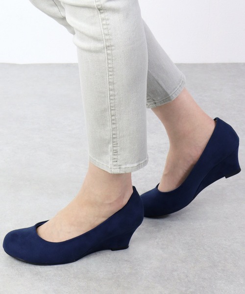 LibertyDoll（リバティードール）の「Liberty Doll / 5.5cmウエッジヒールパンプス(5452)（パンプス・レディース・ブラック/ネイビー/グレー/ベージュ/レッド/ベージュ系その他/アイボリー/ダークブラウン/ブラック系その他・LL/S/M/L/XL/SS）」の22枚目の写真
