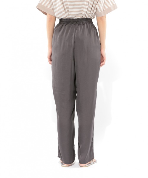 LAKOLE（ラコレ）の「ヴィンテージサテンイージーパンツ / LAKOLE（その他パンツ・レディース・ブルー/スモーク/サンドグレー・SMALL/MEDIUM）」の11枚目の写真