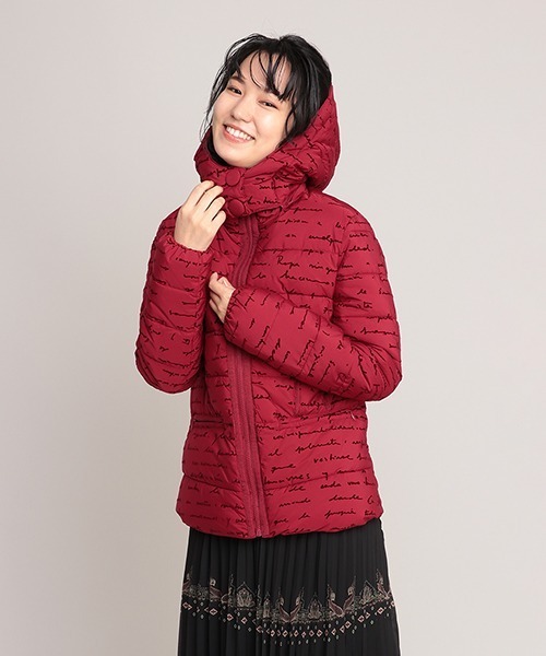 Desigual(デシグアル)の「パッド入り半オーバーコート NATASHA(その他アウター・レディース・レッド・S/M/L/2L)」の1枚目の写真