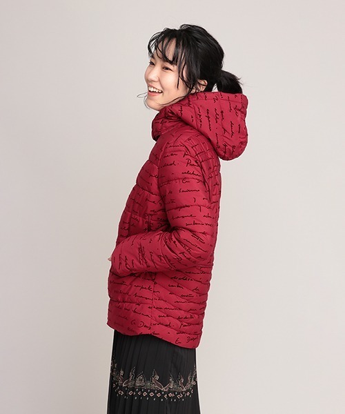 Desigual(デシグアル)の「パッド入り半オーバーコート NATASHA(その他アウター・レディース・レッド・S/M/L/2L)」の3枚目の写真