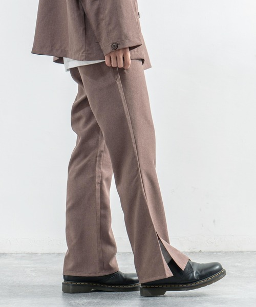 Rocky Monroe(ロッキーモンロー)の「ポリトロ スリットフレアパンツ(その他パンツ・メンズ・ライトグレー/ブラック/ライトブラウン/ライトベージュ/ダークベージュ・M/L)」の1枚目の写真