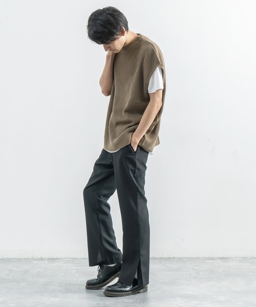 Rocky Monroe(ロッキーモンロー)の「ポリトロ スリットフレアパンツ(その他パンツ・メンズ・ライトグレー/ブラック/ライトブラウン/ライトベージュ/ダークベージュ・M/L)」の8枚目の写真