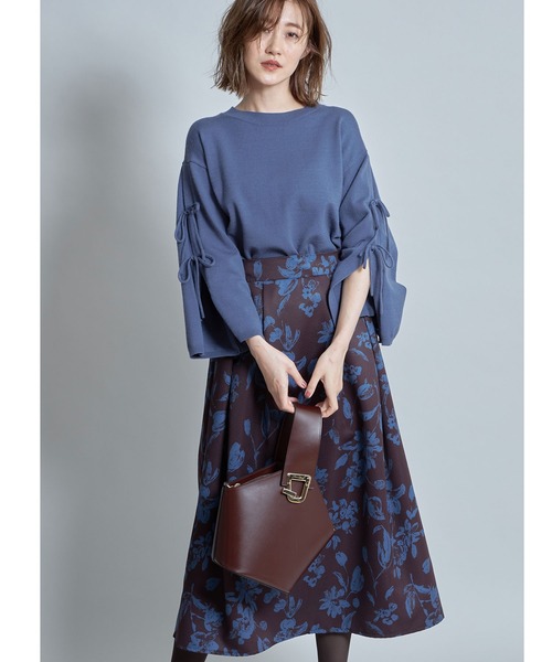 &. NOSTALGIA（アンドドットノスタルジア）の「オータムフラワータックフレアスカート（スカート・レディース・ブラック/ブラウン・FREE）」の6枚目の写真