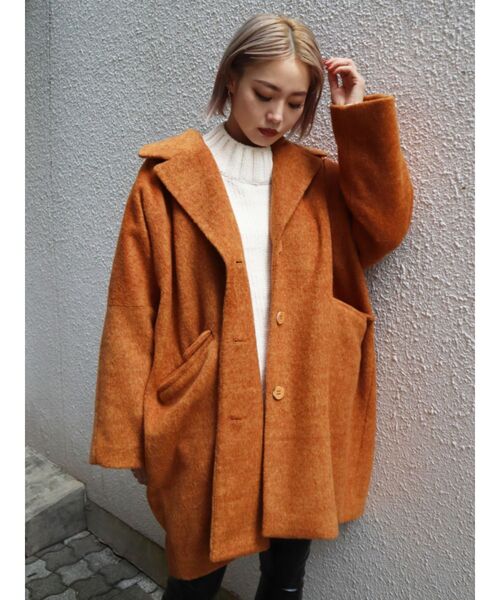 EMODA（エモダ）の「バルキーワイドドルマンコート（その他アウター・レディース・ブラック/ブラウン/オレンジ・FREE）」の3枚目の写真