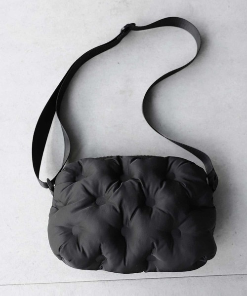 antiqua（アンティカ）の「ボンディングショルダーバッグ（ショルダーバッグ・レディース・ブラック/カーキ・FREE）」の11枚目の写真