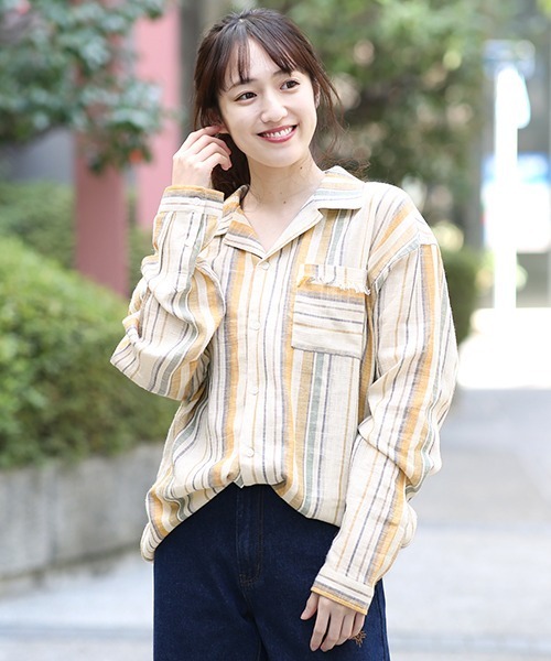 チチカカ（チチカカ）の「マルチストライプ開襟シャツ（シャツ/ブラウス・メンズ・イエロー/ブルー・MEDIUM/LARGE）」の2枚目の写真