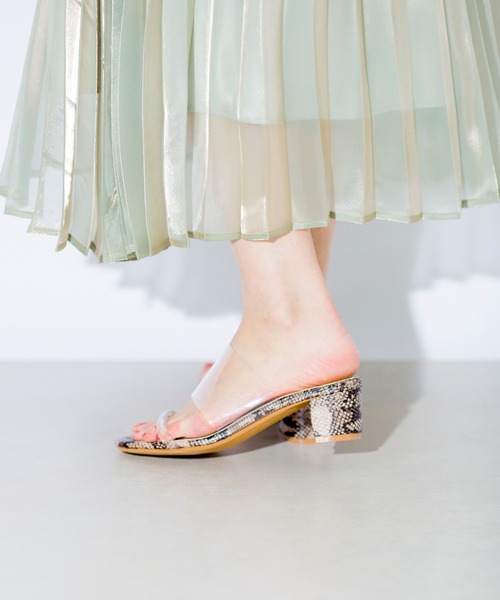 prose verse(プロズヴェール)の「クリアベルトチャンキーヒールサンダル(サンダル・レディース・ブラック/ブラウン/ベージュ/グレイッシュベージュ・SMALL/MEDIUM/LARGE/LL)」の15枚目の写真