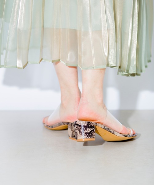 prose verse(プロズヴェール)の「クリアベルトチャンキーヒールサンダル(サンダル・レディース・ブラック/ブラウン/ベージュ/グレイッシュベージュ・SMALL/MEDIUM/LARGE/LL)」の10枚目の写真