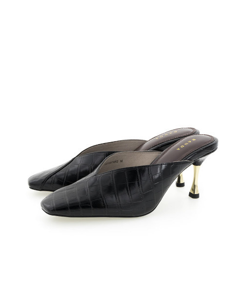 RANDA（ランダ）の「Vカットスクエアトゥミュールパンプス（パンプス・レディース・ブラック/ベージュ/グリーン・LL/M/L/S）」の15枚目の写真