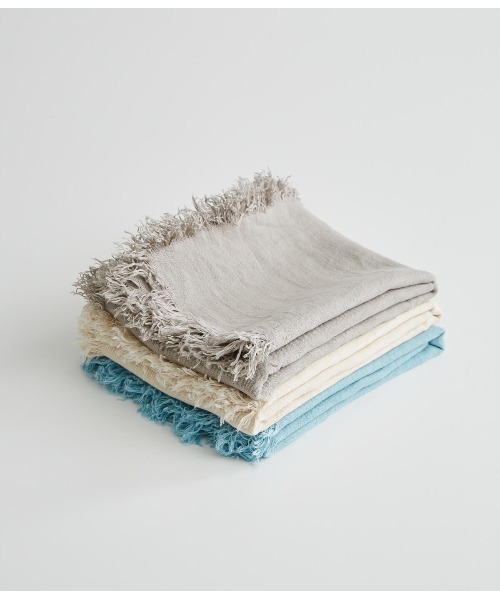 SIPULI（シプリ）の「ASAUCE MELER｜ベルギーリネンフリンジストール（ストール/ショール・レディース・アイボリー/グレー系その他・フリー）」の3枚目の写真