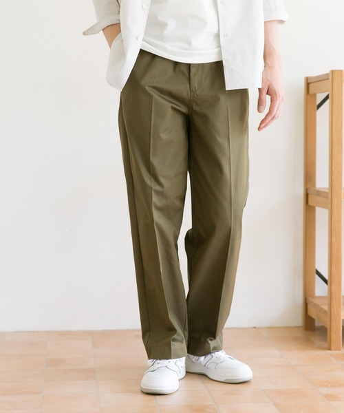 URBAN RESEARCH DOORS(アーバンリサーチドアーズ)の「ハイカウントチノトラウザー(チノパンツ・メンズ・ナチュラル/ベージュ/グリーン・40/36/38)」の11枚目の写真