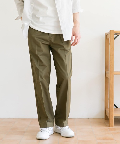 URBAN RESEARCH DOORS(アーバンリサーチドアーズ)の「ハイカウントチノトラウザー(チノパンツ・メンズ・ナチュラル/ベージュ/グリーン・40/36/38)」の12枚目の写真