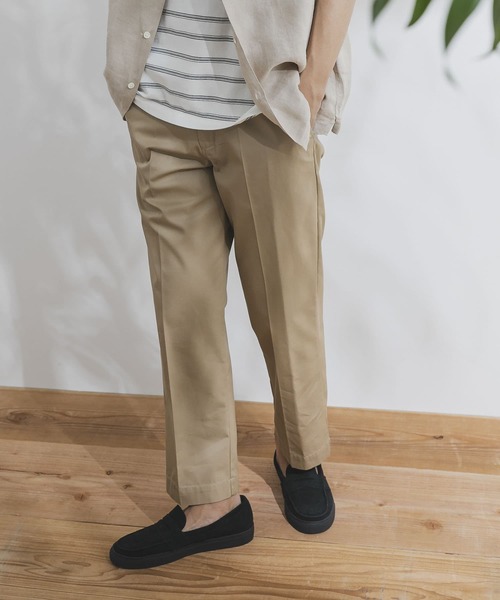 URBAN RESEARCH DOORS(アーバンリサーチドアーズ)の「ハイカウントチノトラウザー(チノパンツ・メンズ・ナチュラル/ベージュ/グリーン・40/36/38)」の18枚目の写真