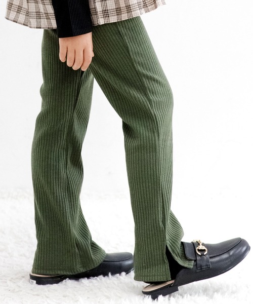 Bee des Bee（ビーデスビー）の「スリット入り リブ地フレアパンツ（その他パンツ・キッズ・ライトブルー/ネイビー/グレー/カーキ/ピンク/ライトブラウン/ブラック/ライトベージュ/テラコッタ/ワイン/チョコ/ラベンダー/ライム/ピンク系/ダークグリーン/ダークブラウン・110cm/100cm/120cm/130cm/140cm/150cm）」の10枚目の写真