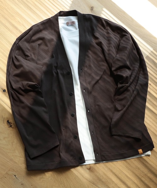 BEAMS LIGHTS（ビームスライツ）の「BEAMS LIGHTS / ギザコットン スプレンダーツイスト カーディガン（カーディガン/ボレロ・メンズ・ブラック/ダークグリーン/ネイビー/チャコールグレー/ライトブルー・SMALL/MEDIUM/LARGE）」の3枚目の写真