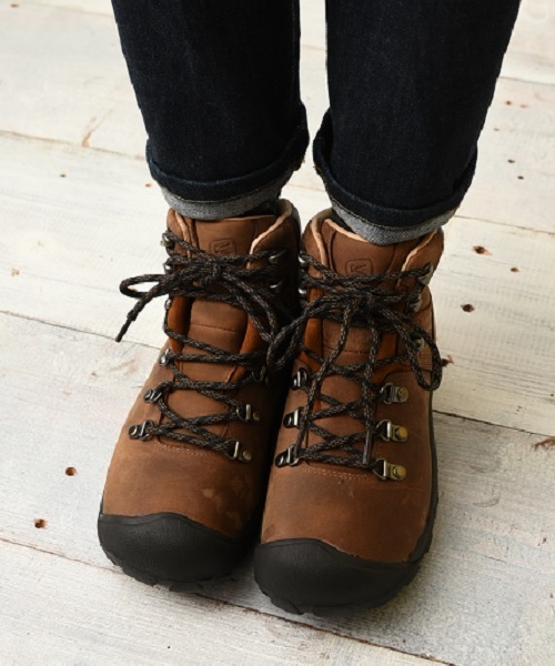 PYRENEES / ピレニーズ / レディース 登山靴 トレッキングシューズ