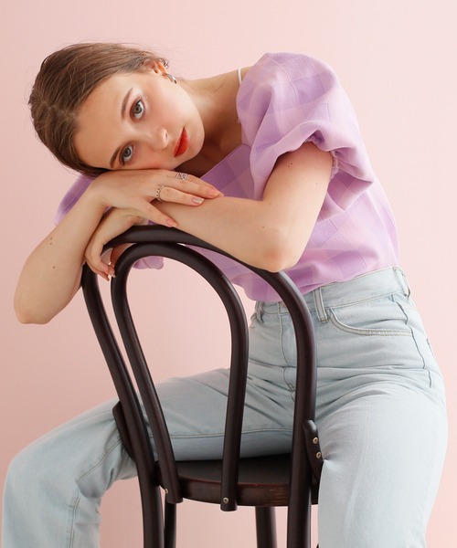 Seemi. byNICECLAUP（ シーミーバイナイスクラップ）の「キンガム