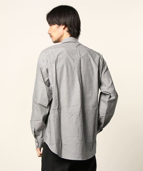 XU(エックスユー)の「【XU/エックスユー】over sized stripe long sleeve shirt/オーバー サイズ ストライプ ロング スリーブ ティー ビッグシルエット ロング シャツ(シャツ/ブラウス・メンズ・ホワイト/ブラック/ブルー・M)」の18枚目の写真