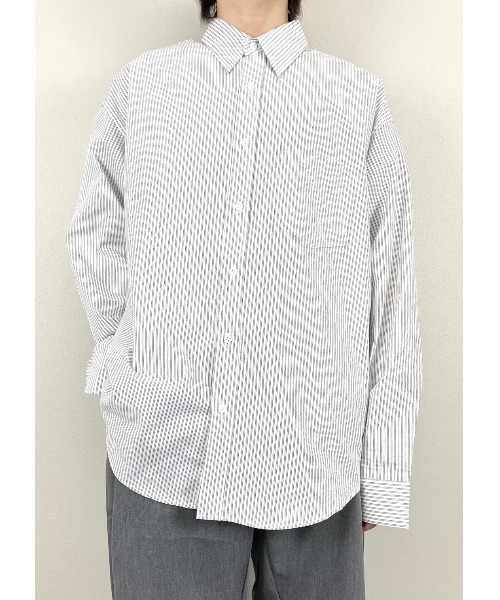 XU(エックスユー)の「【XU/エックスユー】over sized stripe long sleeve shirt/オーバー サイズ ストライプ ロング スリーブ ティー ビッグシルエット ロング シャツ(シャツ/ブラウス・メンズ・ホワイト/ブラック/ブルー・M)」の1枚目の写真