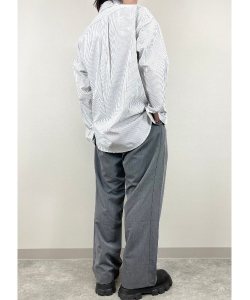 XU(エックスユー)の「【XU/エックスユー】over sized stripe long sleeve shirt/オーバー サイズ ストライプ ロング スリーブ ティー ビッグシルエット ロング シャツ(シャツ/ブラウス・メンズ・ホワイト/ブラック/ブルー・M)」の12枚目の写真