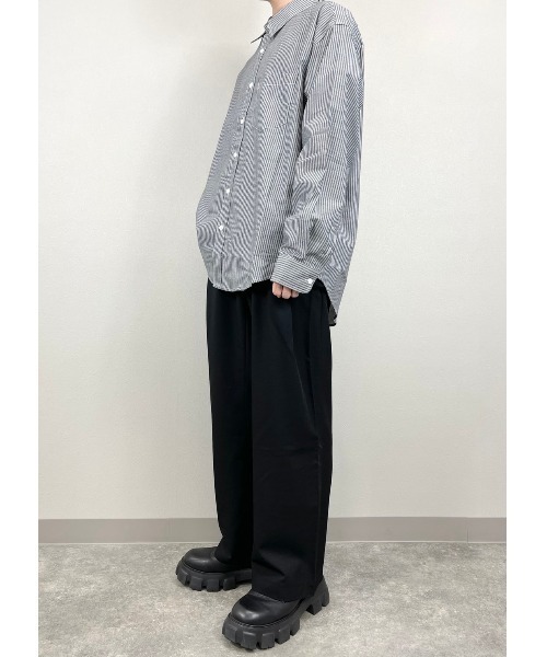 XU(エックスユー)の「【XU/エックスユー】over sized stripe long sleeve shirt/オーバー サイズ ストライプ ロング スリーブ ティー ビッグシルエット ロング シャツ(シャツ/ブラウス・メンズ・ホワイト/ブラック/ブルー・M)」の16枚目の写真