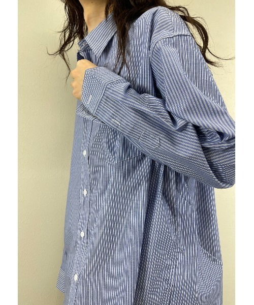 XU(エックスユー)の「【XU/エックスユー】over sized stripe long sleeve shirt/オーバー サイズ ストライプ ロング スリーブ ティー ビッグシルエット ロング シャツ(シャツ/ブラウス・メンズ・ホワイト/ブラック/ブルー・M)」の4枚目の写真