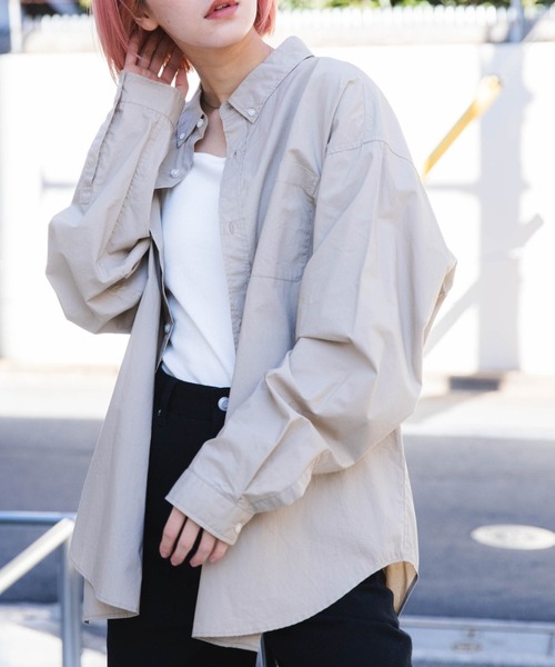 WEGO(ウィゴー)の「WEGO/ビッグボタンダウンシャツ(シャツ/ブラウス・メンズ・ホワイト/ベージュ/インディゴブルー/ライトインディゴブルー/ブルー系その他/ブルー系その他4/グリーン系その他4/その他4/その他1/その他2/その他3・MEDIUM/LARGE)」の3枚目の写真