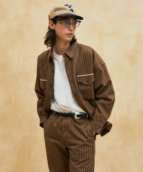 Lee（リー）の「【Lee×JOURNAL STANDARD / リー】別注 WORK STRIPE シャツ（シャツ/ブラウス・メンズ・ブラウン/ネイビー/グリーン・LARGE/MEDIUM）」の2枚目の写真