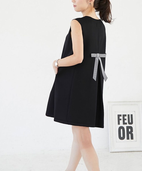 M y u（ミュー）の「バックリボンボンディングノースリーブワンピース（ワンピース・レディース・ブラック/ブラック×ホワイト・SMALL/MEDIUM）」の9枚目の写真