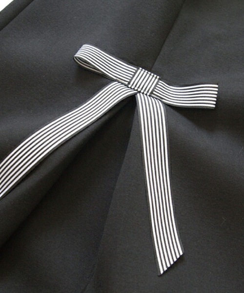 M y u（ミュー）の「バックリボンボンディングノースリーブワンピース（ワンピース・レディース・ブラック/ブラック×ホワイト・SMALL/MEDIUM）」の18枚目の写真