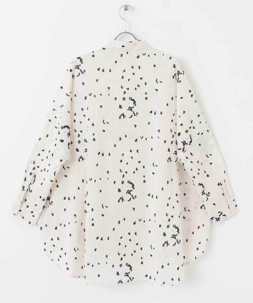 URBAN RESEARCH DOORS(アーバンリサーチドアーズ)の「mizuiro ind Print Shirts(シャツ/ブラウス・レディース・ホワイト系その他・FREE)」の6枚目の写真
