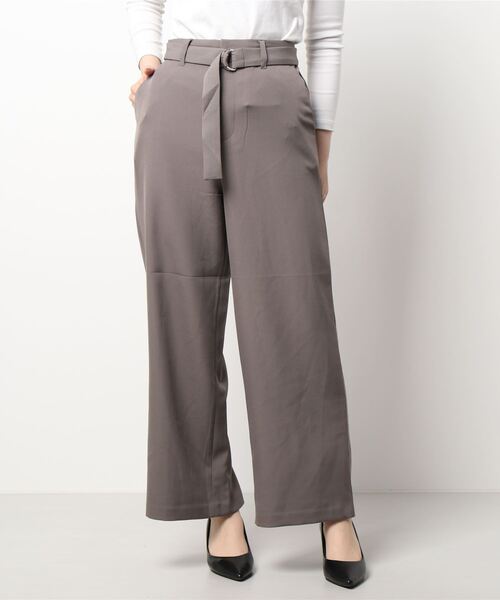 m.f.editorial(エムエフエディトリアル)の「エムエフエディトリアルレディース/m.f.editorial:Women ストレッチ ベルト付 ノータックワイドパンツ(その他パンツ・レディース・ライトグレー/ブラウン・MEDIUM/LARGE)」の2枚目の写真