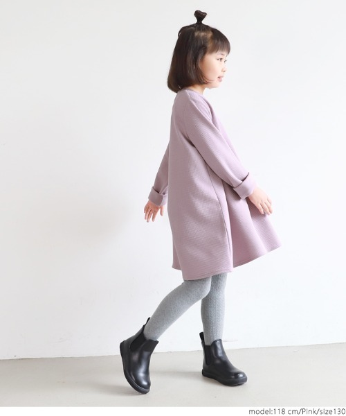 coca(coca)(コカ)の「\\新色登場//キッズ エンボスAラインチュニック(Tシャツ/カットソー・キッズ・ブラック/ピンク/ダークベージュ/ピンク系その他/チャコールグレー・100/110/120/130)」の10枚目の写真