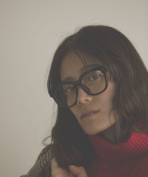 marjour（マージュール）の「WIDE FRAME GLASSES（メガネ・レディース・ブラック・FREE）」の5枚目の写真