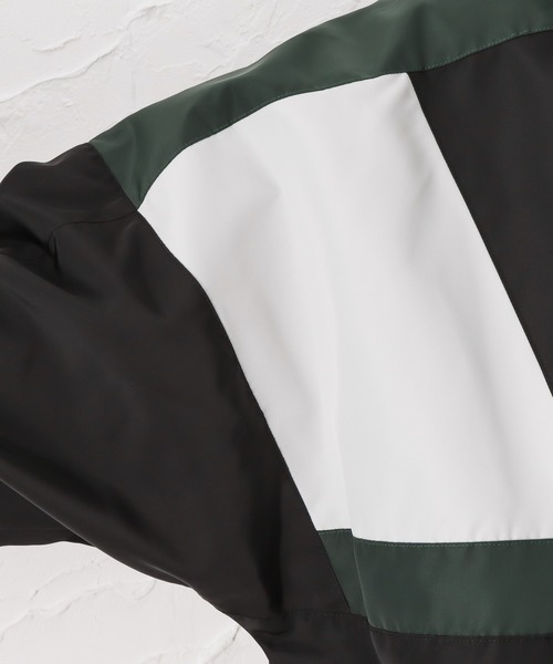 KANGOL（カンゴール）の「KANGOL カンゴール 配色切替 トラックジャケット ビックシルエット（ナイロンジャケット・メンズ・グリーン/ベージュ・M/L/XL）」の9枚目の写真