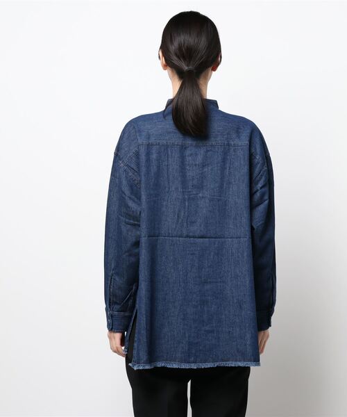 Lugnoncure（ルノンキュール）の「フリンジデニムシャツ（シャツ/ブラウス・レディース・グレー/ブルー・ﾌﾘ-）」の4枚目の写真