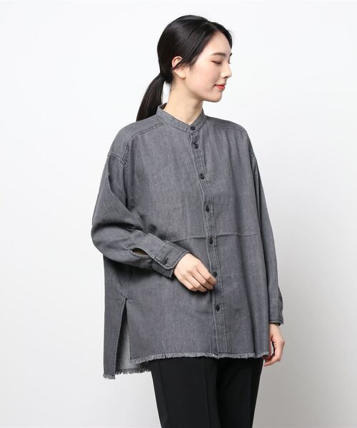 Lugnoncure（ルノンキュール）の「フリンジデニムシャツ（シャツ/ブラウス・レディース・グレー/ブルー・ﾌﾘ-）」の6枚目の写真