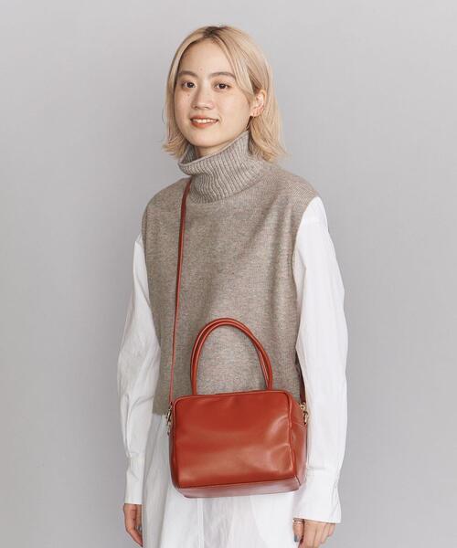 BEAUTY&YOUTH UNITED ARROWS（ビューティーアンドユースユナイテッドアローズ）の「BY ソフトスクエア カラー ボストンバッグ -2WAY-（ボストンバッグ・レディース・レッド・FREE）」の11枚目の写真
