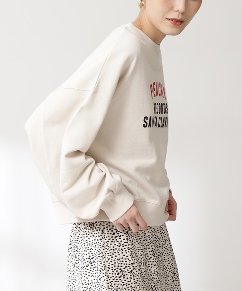 N.（N. Natural Beauty Basic）（エヌエヌナチュラルビューティーベーシック）の「◆ロゴ裏毛スウェット（スウェット・レディース・チャコールグレー/ナチュラル・MEDIUM）」の4枚目の写真